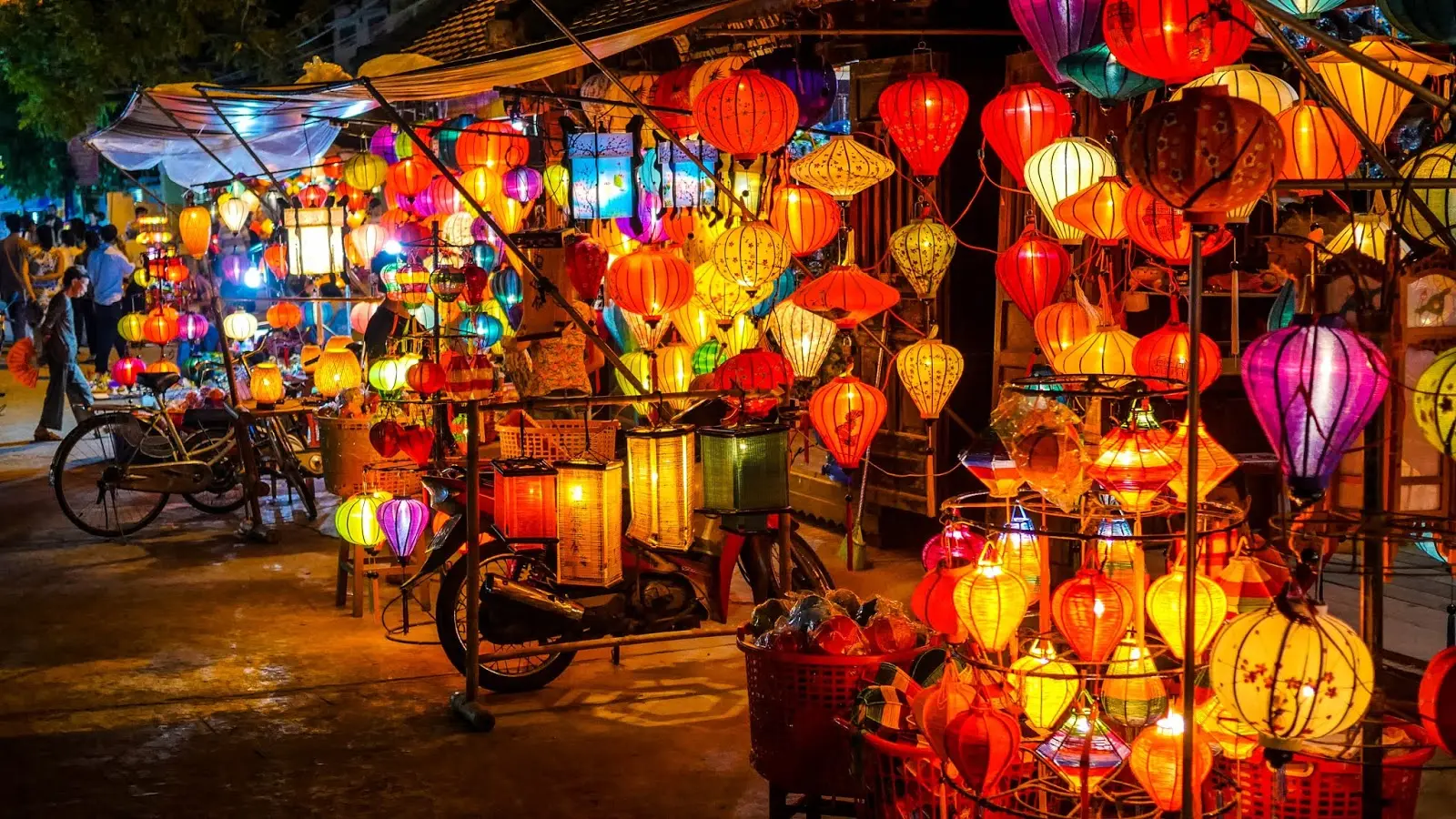 Charming street in Hoi An Ancient Town, a popular day trip destination from Da Nang Vietnam111